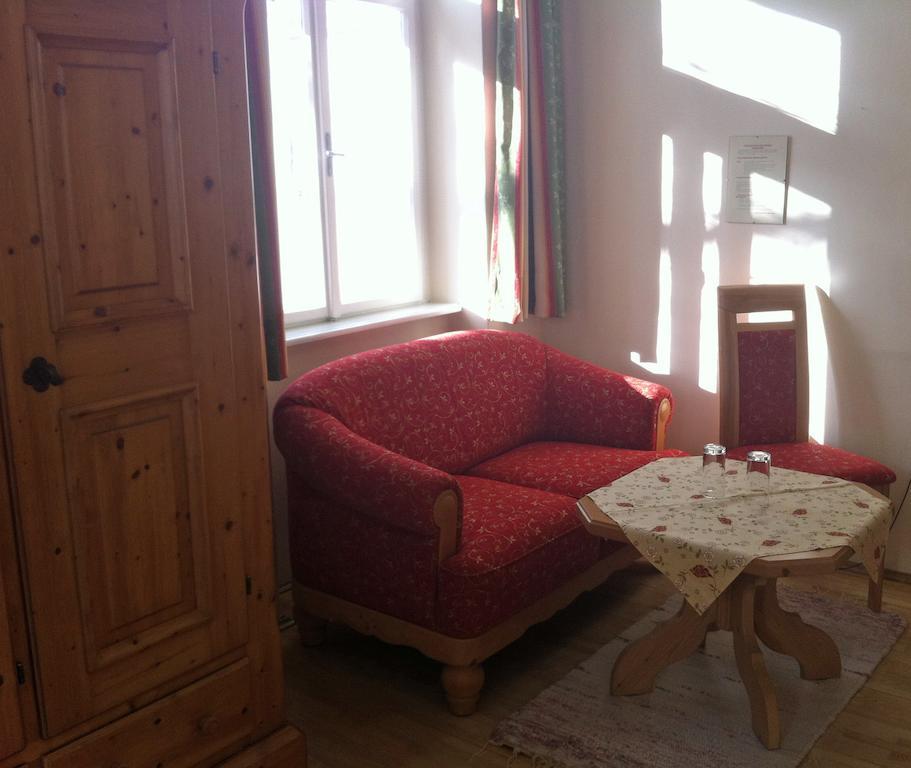 Gasthof Zum Niederhaus - Familie Perthold Sankt Aegyd am Neuwalde Room photo